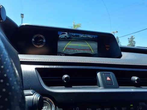 Used 2019 Lexus UX 200 F Sport w/ F Sport Premium Package FWD image 17