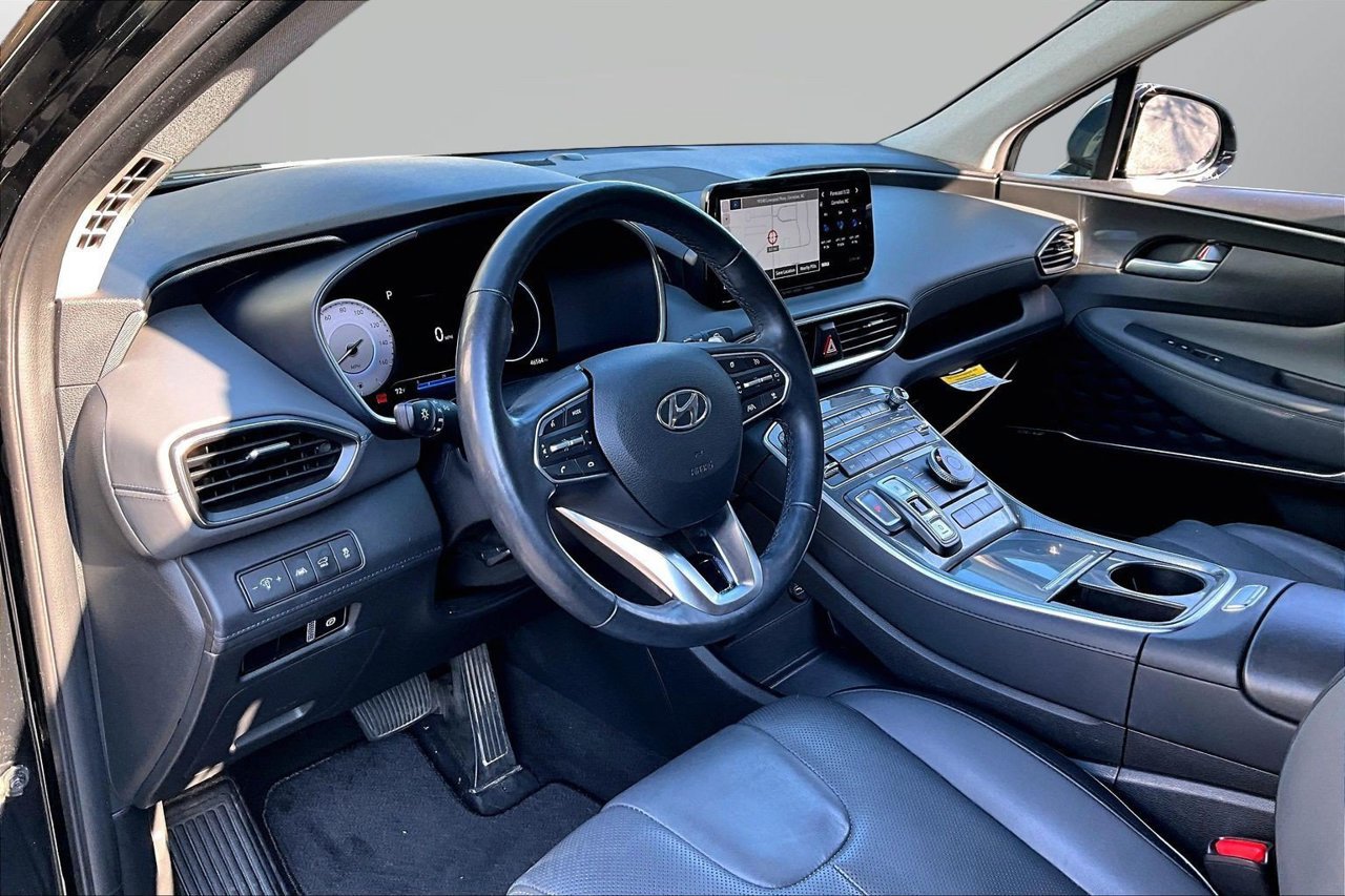 Used 2023 Hyundai Santa Fe Limited w/ Cargo Package AWD/4WD image 19