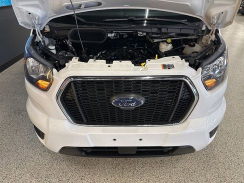 Used 2023 Ford Transit 350 XLT image 26