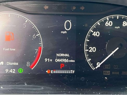 Used 2025 Honda HR-V EX-L image 25