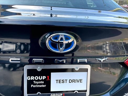 Certified 2018 Toyota Camry XLE w/ Audio Package FWD image 31