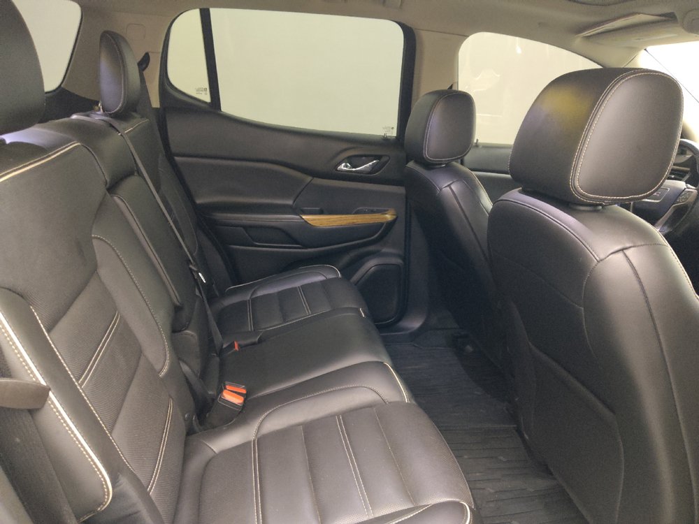Used 2018 GMC Acadia Denali w/ Technology Package AWD/4WD image 19