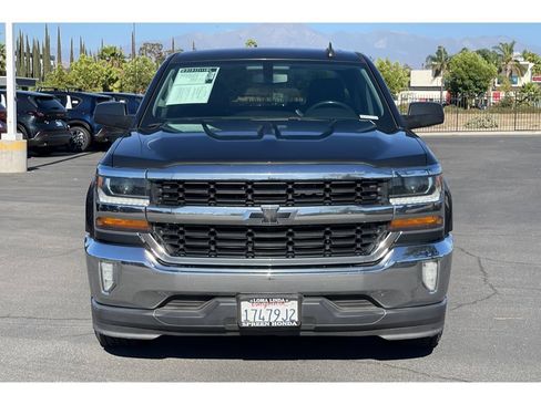 Used 2018 Chevrolet Silverado 1500 LT w/ All Star Edition RWD image 9