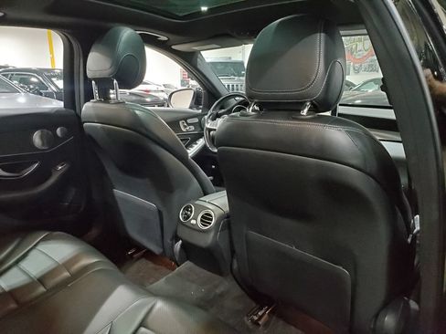 Used 2015 Mercedes-Benz C 300 4MATIC Sedan image 23