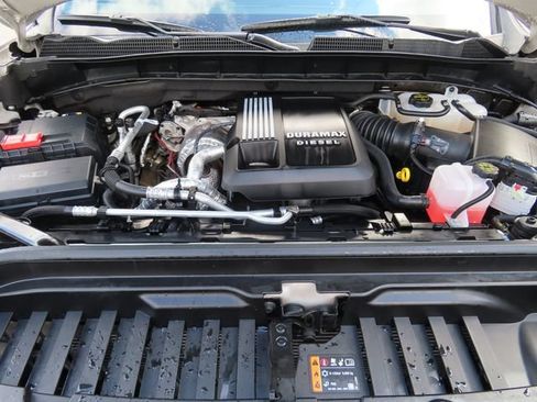Used 2026 GMC Sierra 1500 AT4 w/ Technology Package AWD/4WD image 13
