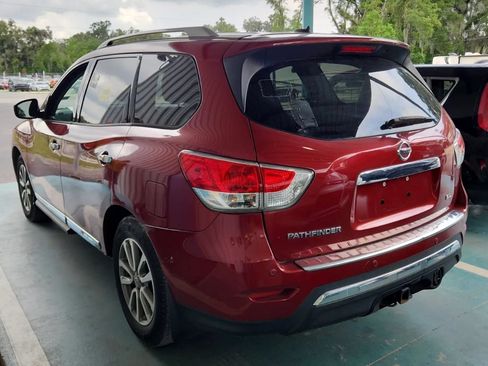 Used 2015 Nissan Pathfinder SL w/ SL Tech Package FWD image 2