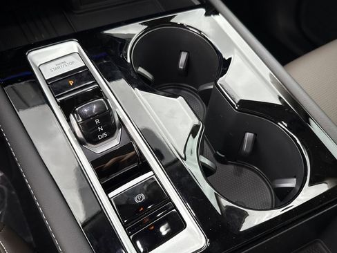 New 2026 Volkswagen Atlas SEL image 19