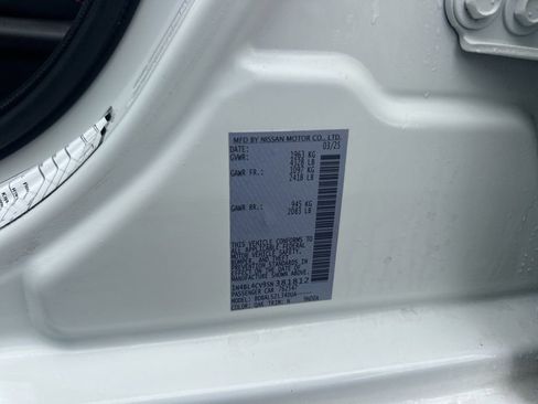 Used 2025 Nissan Altima 2.5 SR image 33