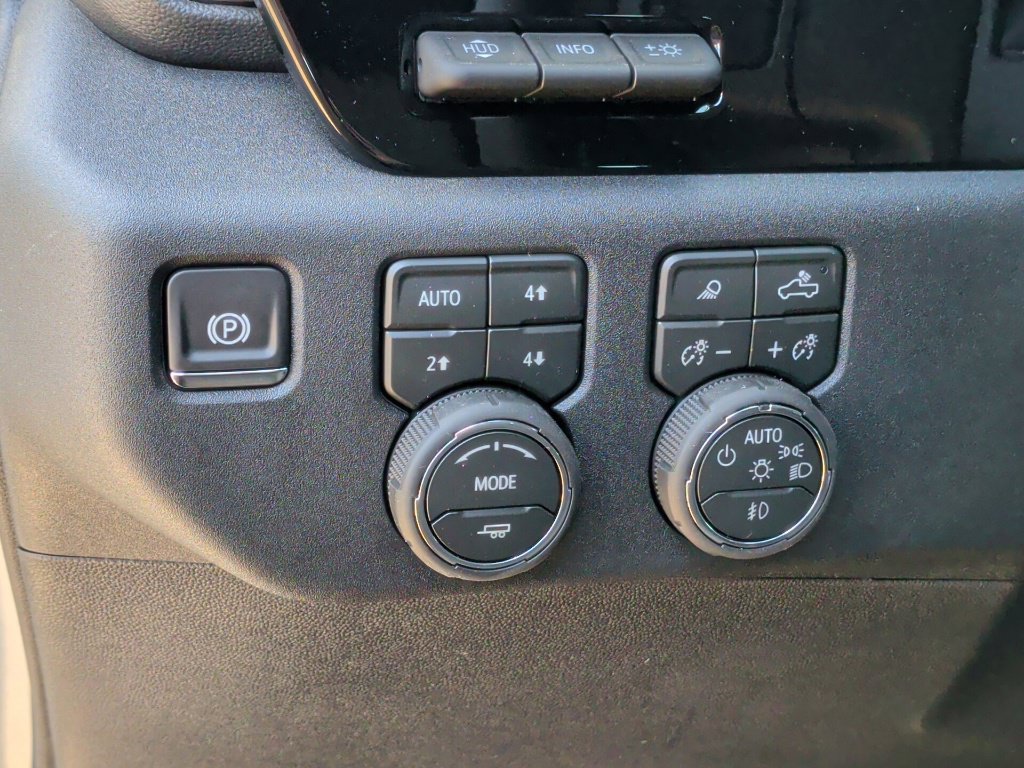 New 2026 Chevrolet Silverado 2500 ZR2 AWD/4WD image 17
