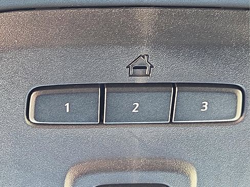 Certified 2023 Chevrolet Suburban Premier image 20