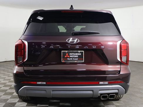 Used 2023 Hyundai Palisade SEL image 17