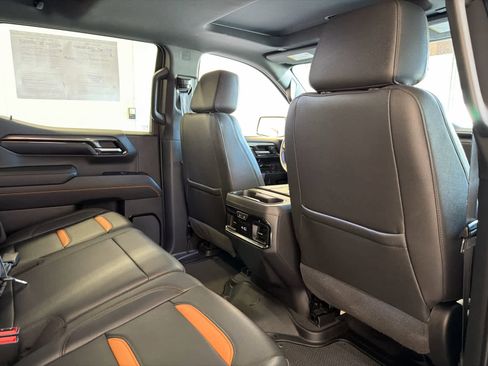 Used 2022 GMC Sierra 1500 AT4 w/ AT4 Premium Package image 34