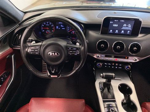 Used 2019 Kia Stinger GT AWD/4WD image 13