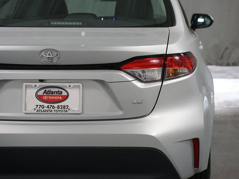 Certified 2023 Toyota Corolla LE image 10