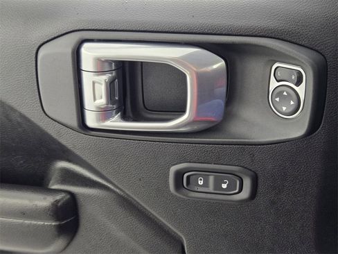 Certified 2021 Jeep Wrangler Unlimited Sport image 26