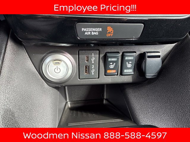Certified 2025 Nissan Leaf SV Plus FWD image 32