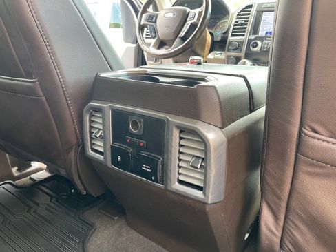 Used 2020 Ford F150 Limited w/ Trailer Tow Package AWD/4WD image 32