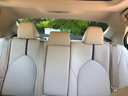 Used 2021 Toyota Camry XLE w/ Carpet Mat Package (TMS) AWD/4WD image 35
