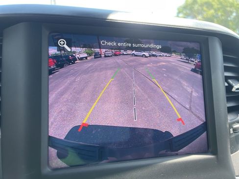 Used 2021 RAM 1500 Big Horn AWD/4WD image 32