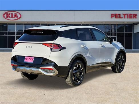 Certified 2024 Kia Sportage SX image 4