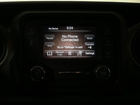 Used 2020 Jeep Wrangler Sport image 27