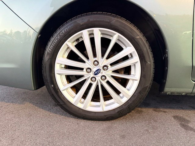 Used 2015 Subaru Impreza 2.0i Limited AWD/4WD image 26
