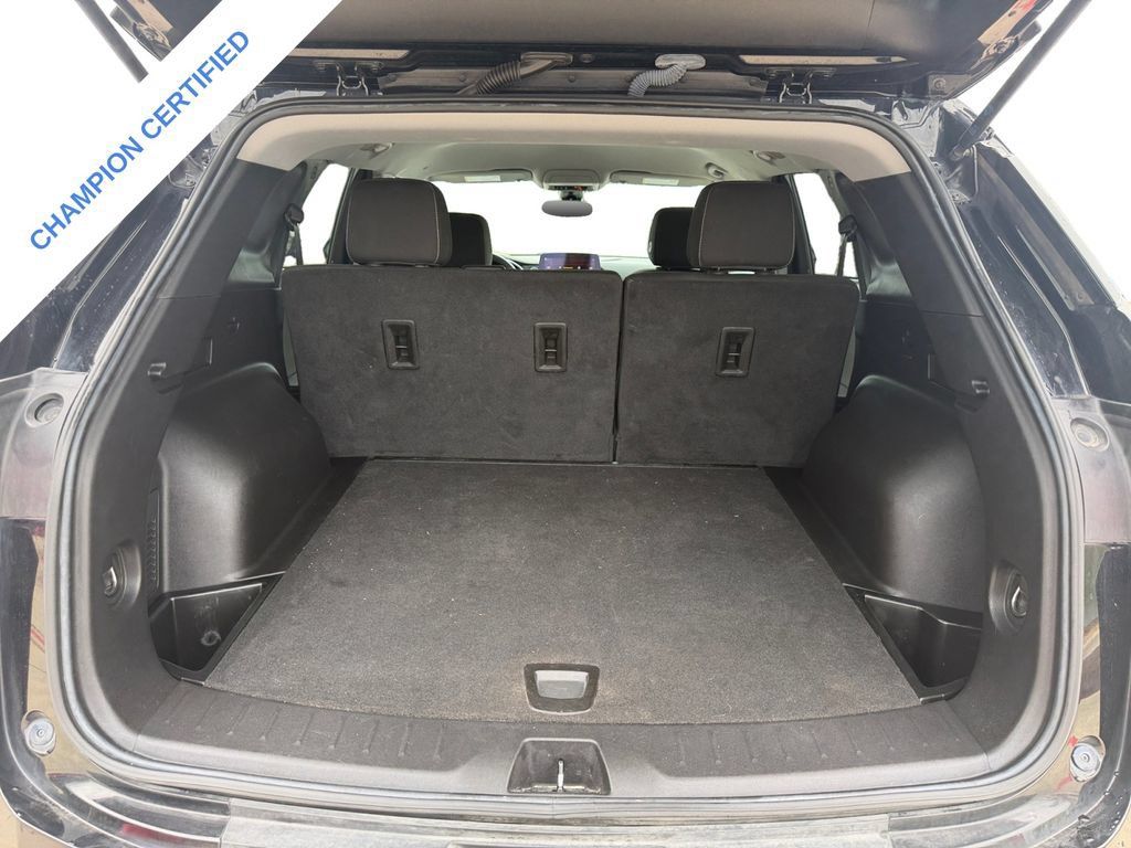 Used 2023 Chevrolet Blazer LT w/ Driver Confidence Package FWD image 18