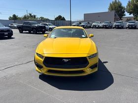 Used 2024 Ford Mustang Coupe RWD image 2