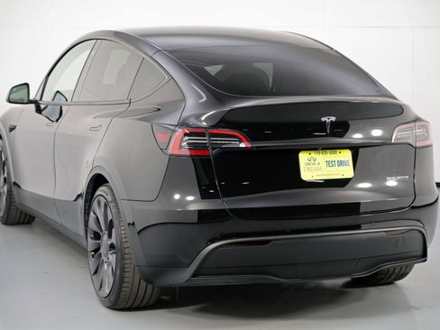 Used 2021 Tesla Model Y Performance image 48