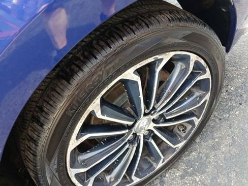 Used 2015 Toyota Corolla S image 10