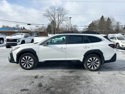 Used 2024 Subaru Outback Limited image 10