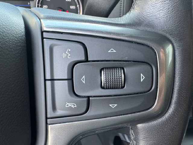 Used 2020 Chevrolet Silverado 1500 LT Trail Boss AWD/4WD image 8