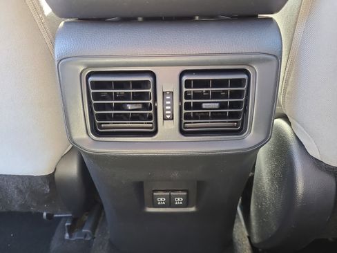 Used 2019 Toyota RAV4 XLE image 13