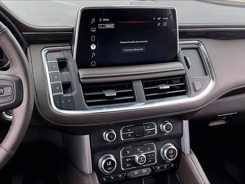 Used 2022 GMC Yukon SLT w/ SLT Premium Package image 12