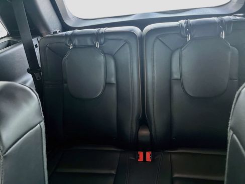Used 2025 Lincoln Aviator Black Label w/ Jet Appearance Package AWD/4WD image 30