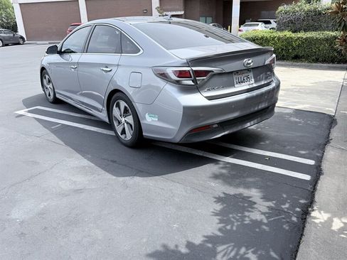 Used 2016 Hyundai Sonata Limited FWD image 7