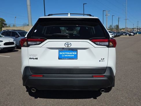 Used 2025 Toyota RAV4 LE image 4