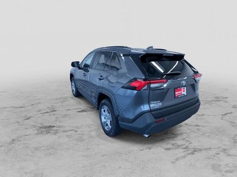 Used 2025 Toyota RAV4 LE AWD/4WD image 8