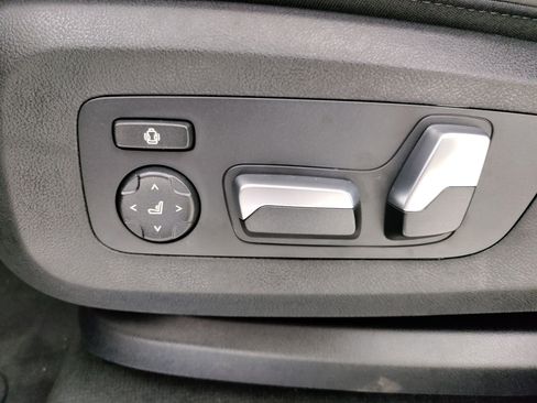 New 2026 BMW X5 sDrive40i w/ Premium Package image 13