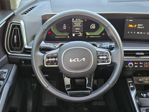 Used 2025 Kia Sorento S w/ Panoramic Sunroof Package FWD image 27
