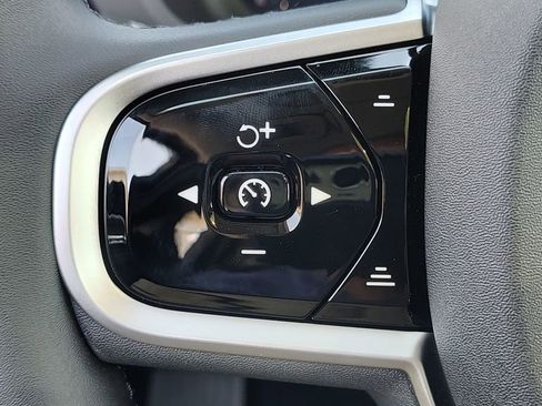 New 2026 Volvo XC60 B5 Plus w/ Climate Package image 14