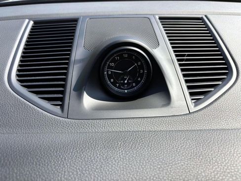 Certified 2022 Porsche Macan S image 37