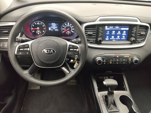 Used 2019 Kia Sorento AWD image 22