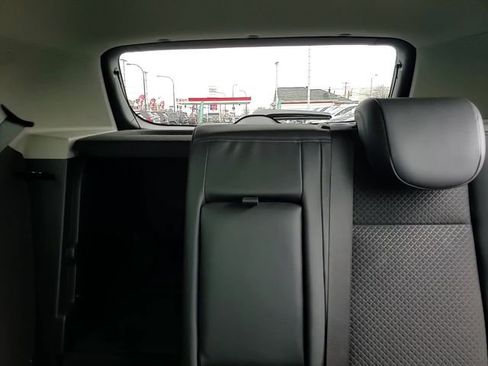 Used 2022 Buick Encore Preferred w/ Safety Package image 23