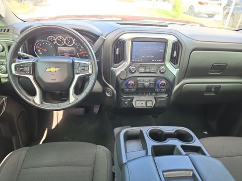 Used 2021 Chevrolet Silverado 1500 LT RWD image 8