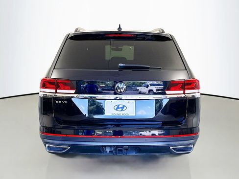 Used 2023 Volkswagen Atlas SE FWD image 6