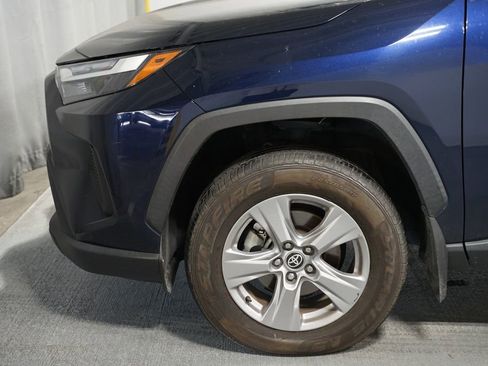 Used 2024 Toyota RAV4 XLE w/ Convenience Package AWD/4WD image 5