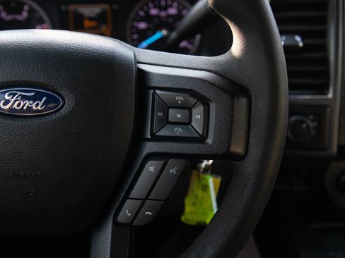 Used 2019 Ford F350 XLT w/ XLT Premium Package AWD/4WD image 25