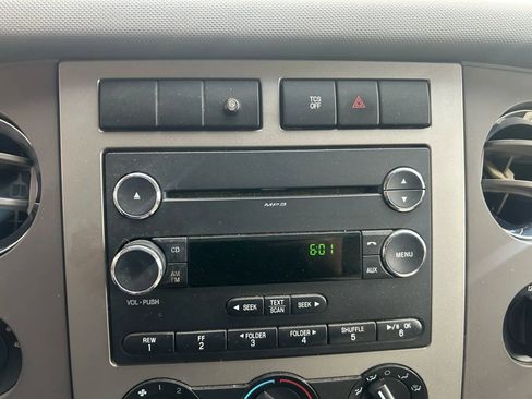 Used 2014 Ford Expedition EL XL image 8