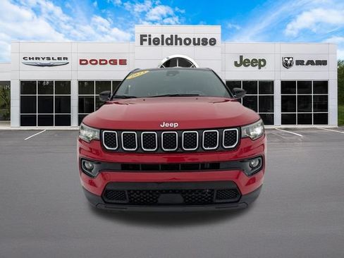 Used 2023 Jeep Compass Limited AWD/4WD image 7